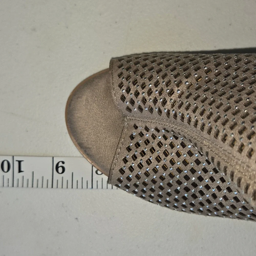 Taupe Suede Laser Cut Studded Peep Toe Block Heel Boots Size 8.5 German outsole‎